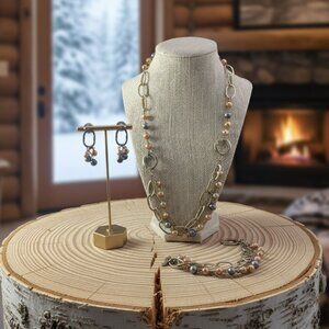 Premier Designs Peach & Teal Pearl necklace, bracelet & earring set w/Gold Hoops